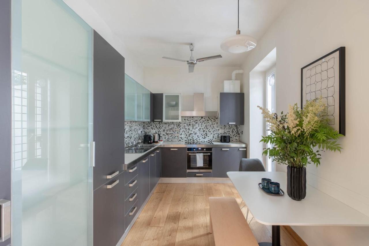 Apartamento Iflat Blue Cozy Loft Near Saint Peter Roma Exterior foto